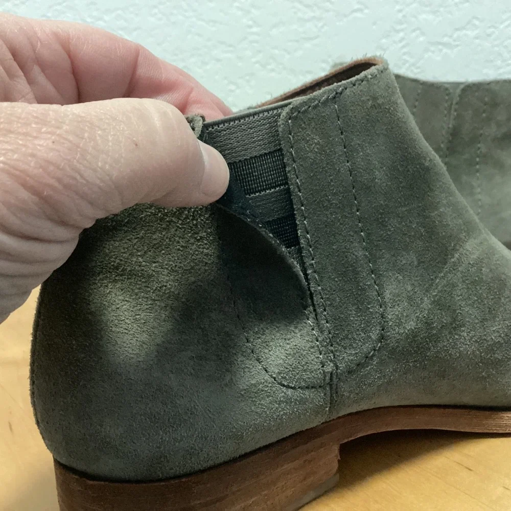 Kork-Ease Ankle Boots Womens 8.5  Gray Suede Low Stacked‎ Heel Chelsea